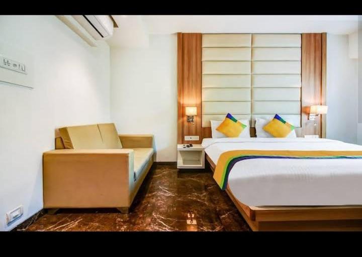 Hotel Royal Oak Navi Mumbai-Stz 1002 Exterior foto